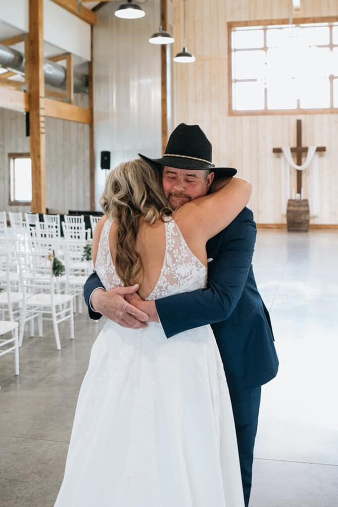 A Perfect Spring Wedding at Little Creek Barn; Little Creek Barn; Modern Farmhouse Wedding Venue in Northwest Ohio