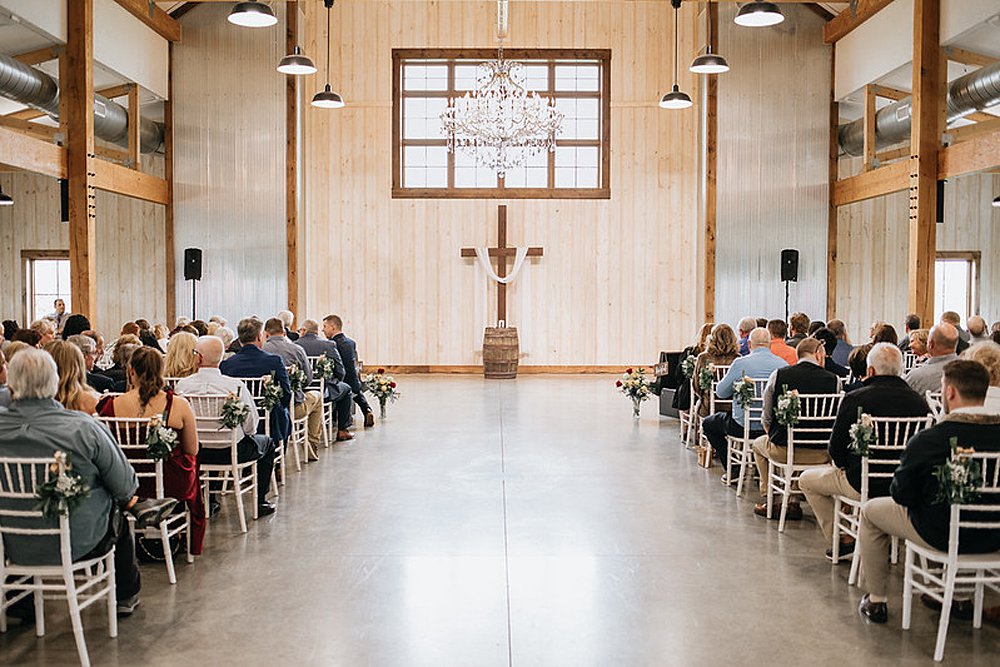 A Perfect Spring Wedding at Little Creek Barn; Little Creek Barn; Modern Farmhouse Wedding Venue in Northwest Ohio