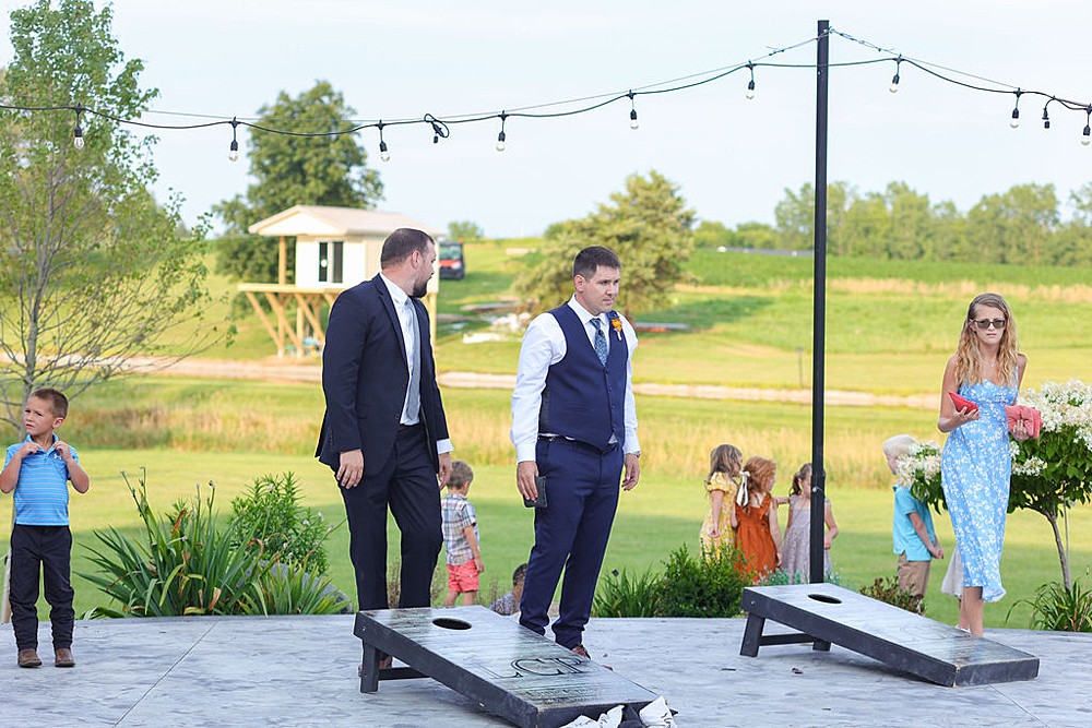 Northwest Ohio barn wedding venue; Little Creek Barn; Northwest Ohio wedding venue