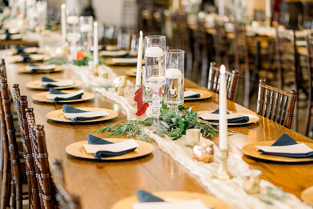 How to Plan an Ohio Wedding; Little Creek Barn; Northwest Ohio wedding venue