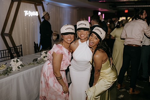 Barn Wedding in Northwest Ohio; Little Creek Barn; Northwest Ohio wedding venue