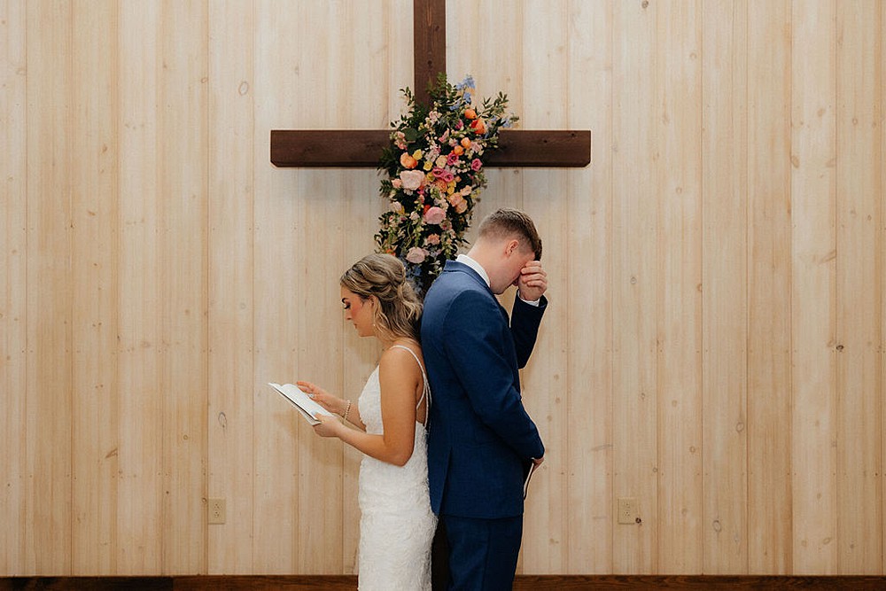 Sunday wedding; Northwest Ohio wedding venue; Little Creek Barn