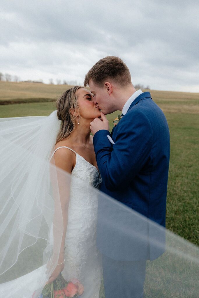 Sunday wedding; Northwest Ohio wedding venue; Little Creek Barn