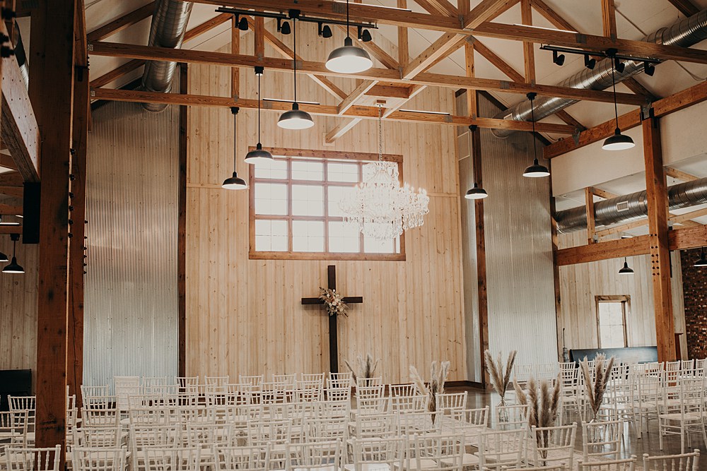 Little Creek Barn is a two-story modern farmhouse barn wedding venue in Northwest Ohio; A Fall Barn Wedding in Ohio