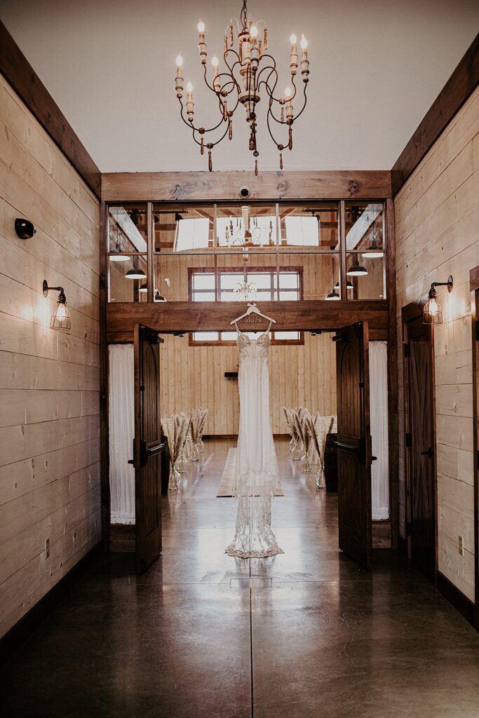 Little Creek Barn is a two-story modern farmhouse barn wedding venue in Northwest Ohio; A Fall Barn Wedding in Ohio